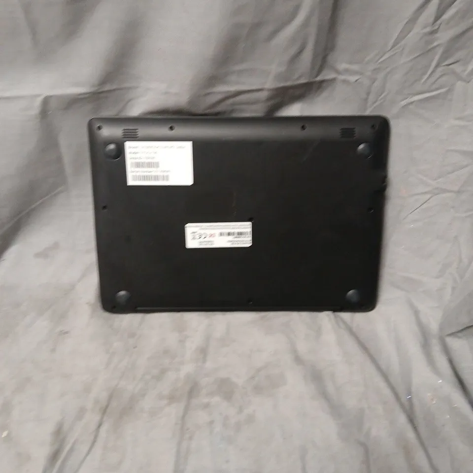 DYNABOOK E10-G-106 LAPTOP
