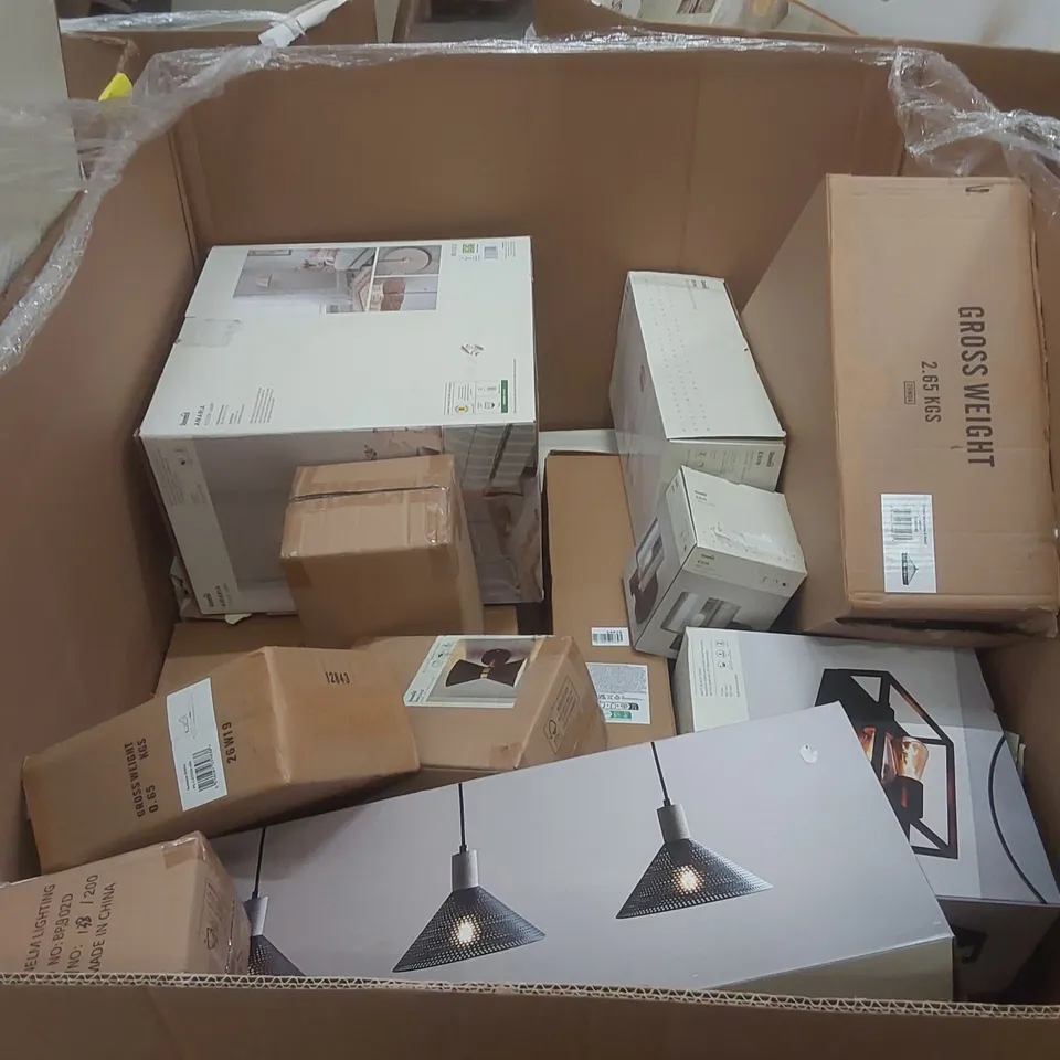 PALLET CONTAINING A VERY LARGE QUANTITY OF ASSORTED DESIGNER LIGHTING PRODUCTS INCLUDING: PERRY BAR CEILING LIGHT, MARGOT LED CEILING LIGHT, HAZELLE SEMI FLUSH CEILING LIGHT, RHETT FLOOR LAMP BASE ECT