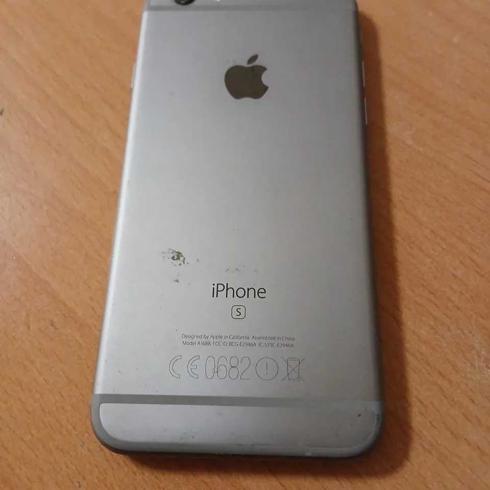 APPLE IPHONE 6 (A1688) – SILVER SMARTPHONE
