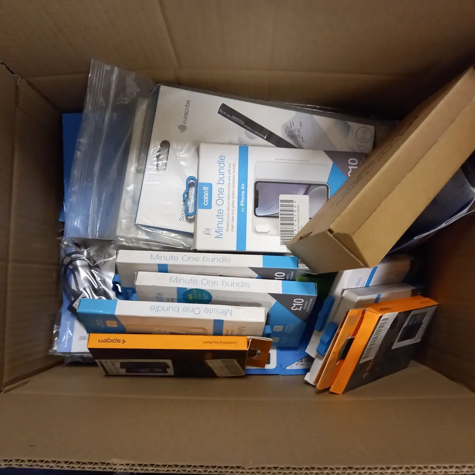 APPROXIMATELY 20 ASSORTED ELECTRICAL ITEMS TO INCLUDE PHONE CASES, ADAPTER CABLES, LIVESCRIBE SOUND STICKERS, ETC