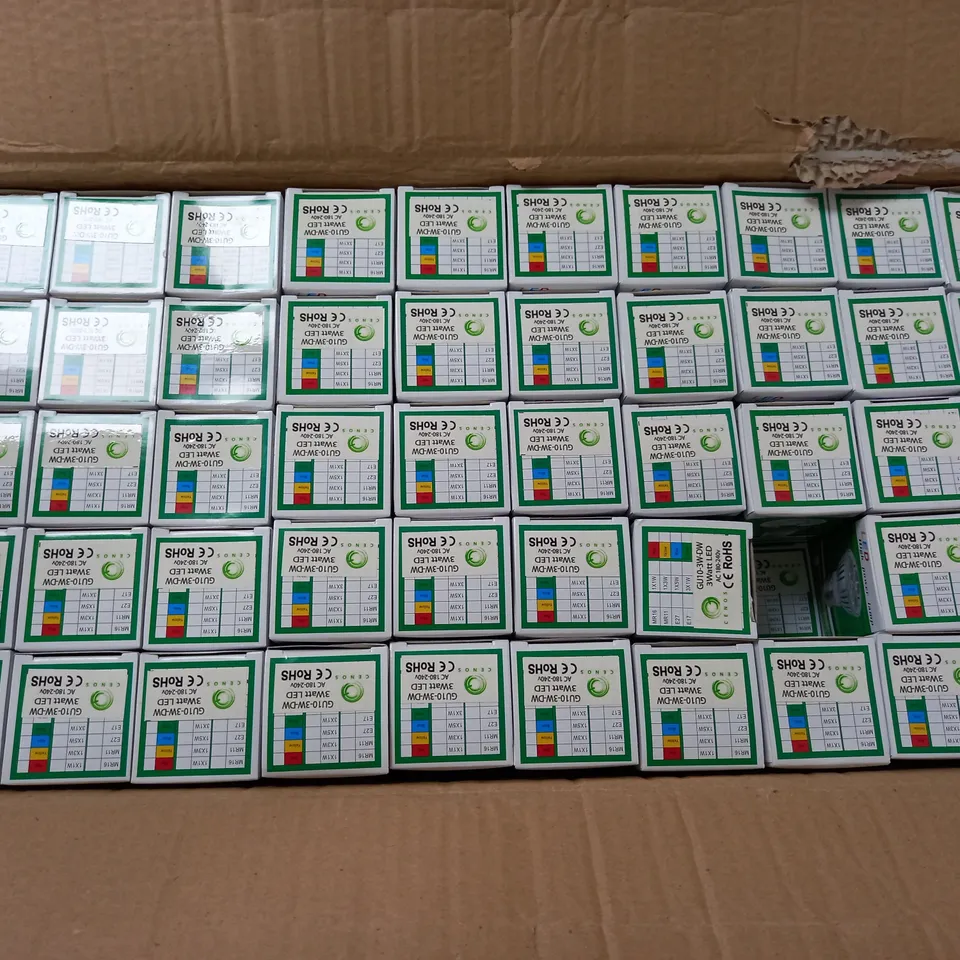 APPROXIMATELY 198 GU10 3W DAY WHITE BULBS