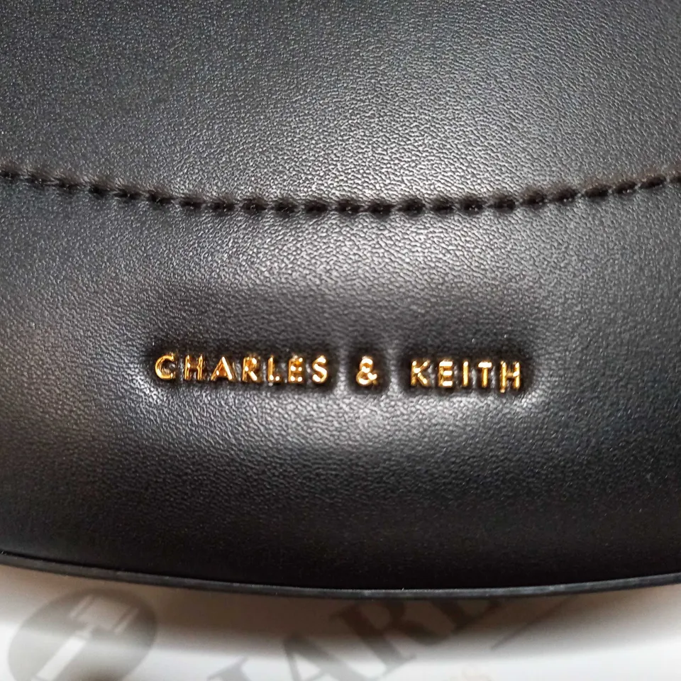 CHARLES & KEITH BLACK SINGLE STRAP HANDBAG