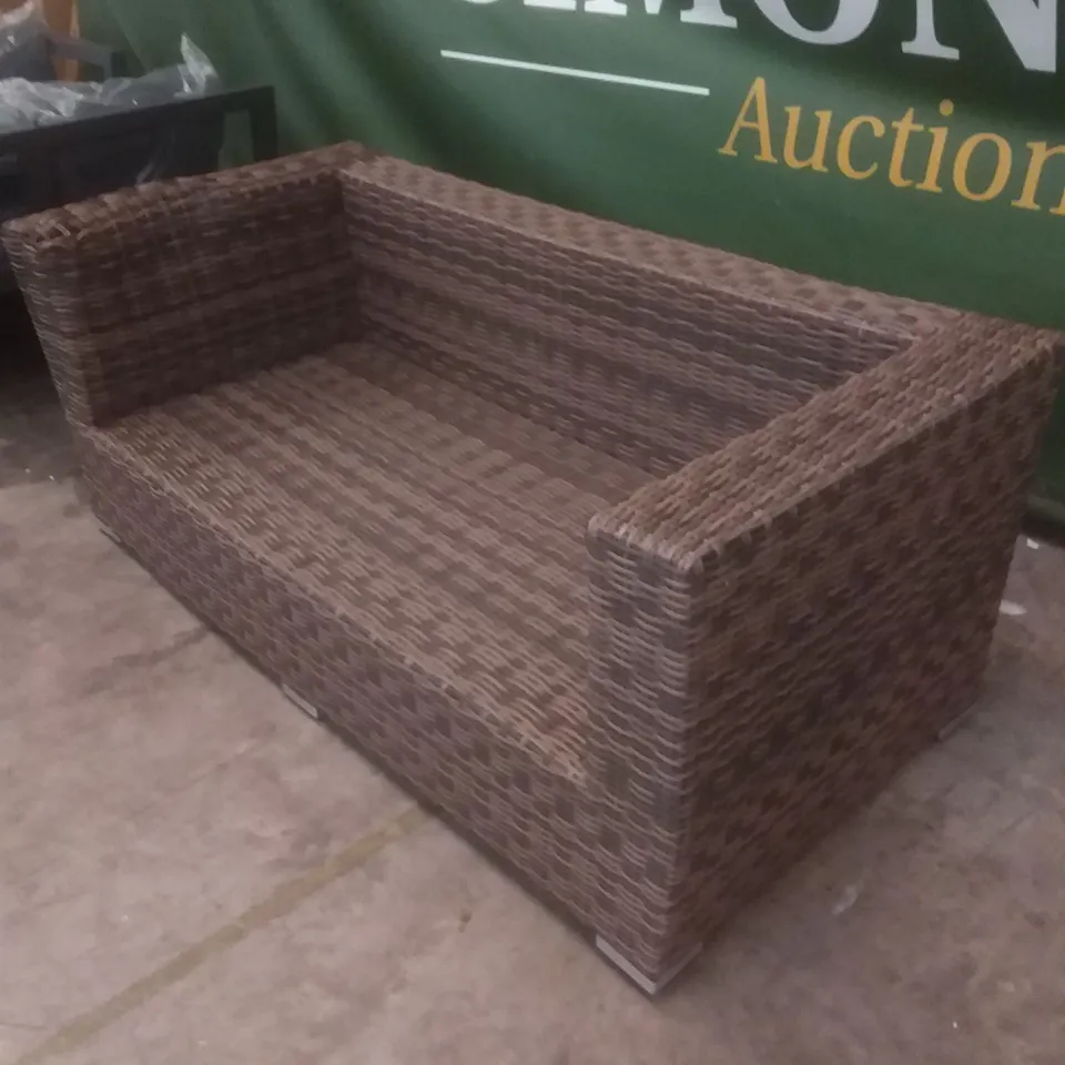 RATTAN EFFECT 3 SEATER GARDEN SOFA BROWN