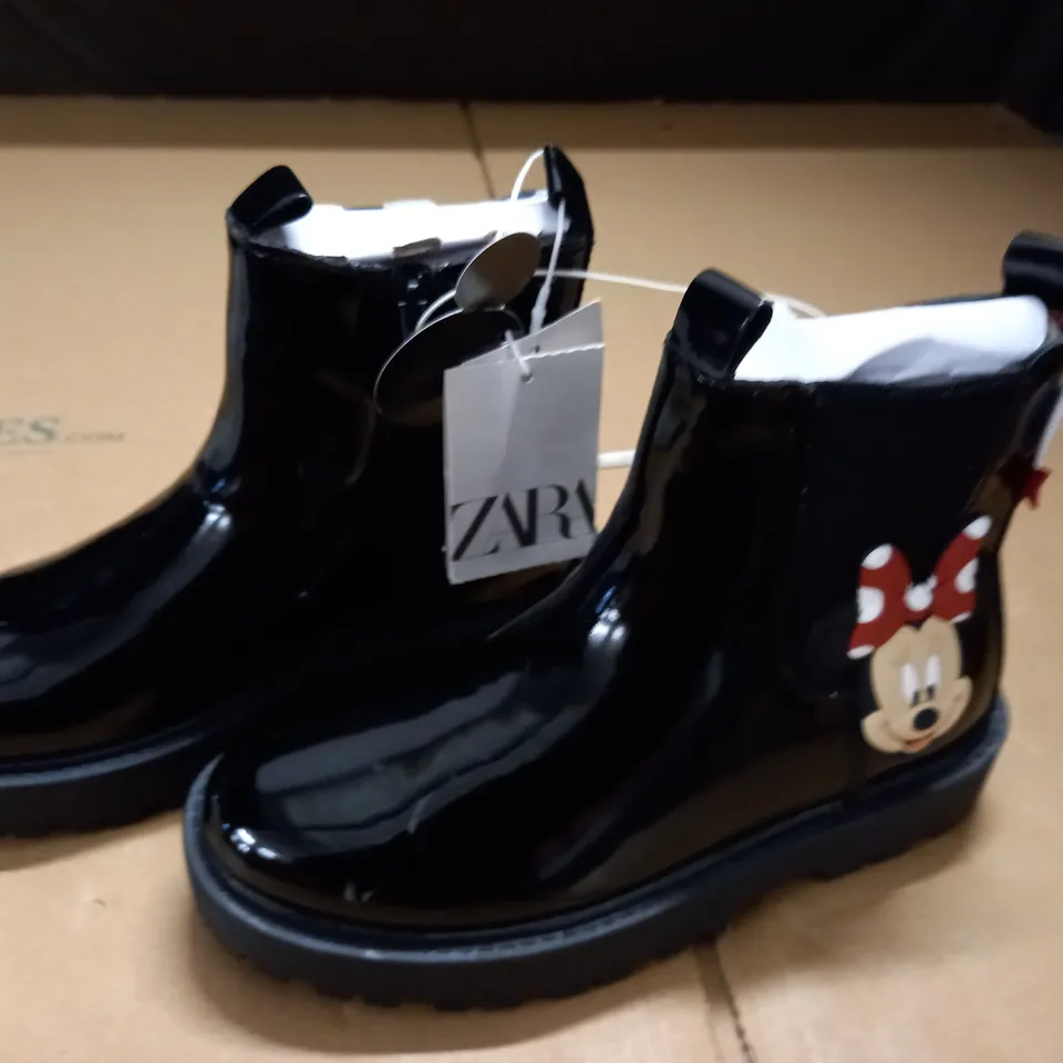 PAIR OF ZARA MINNIE MOUSE BRANDED BOOTS - UK 1