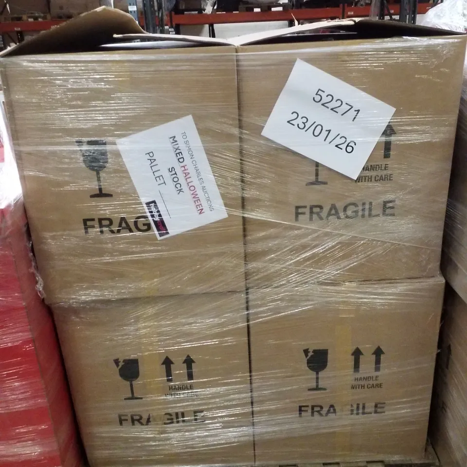 PALLET CONTAINING LARGE QUANTITY OF ASSORTED HALLOWEEN PLUSH PUMPKINS