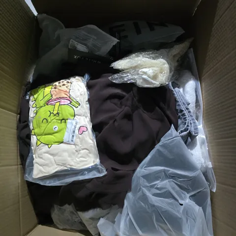 LARGE BOX OF APPROXIMATELY 25 ASSORTED CLOTHING ITEMS IN VARIOUS COLOURS, STYLES AND SIZES - COLLECTION ONLY