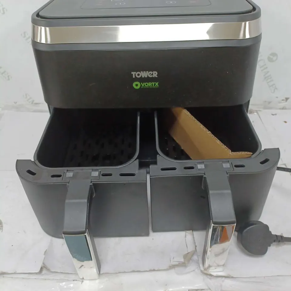 BOXED TOWER 8 LITRE DUAL BASKET AIR FRYER 