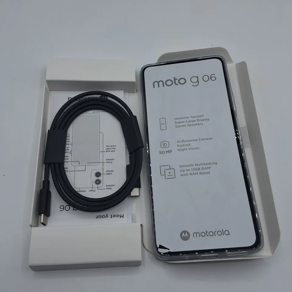 BOXED MOTOROLA MOTO G06 4GB+64GB IN TAPESTRY BLUE - XT2535-3