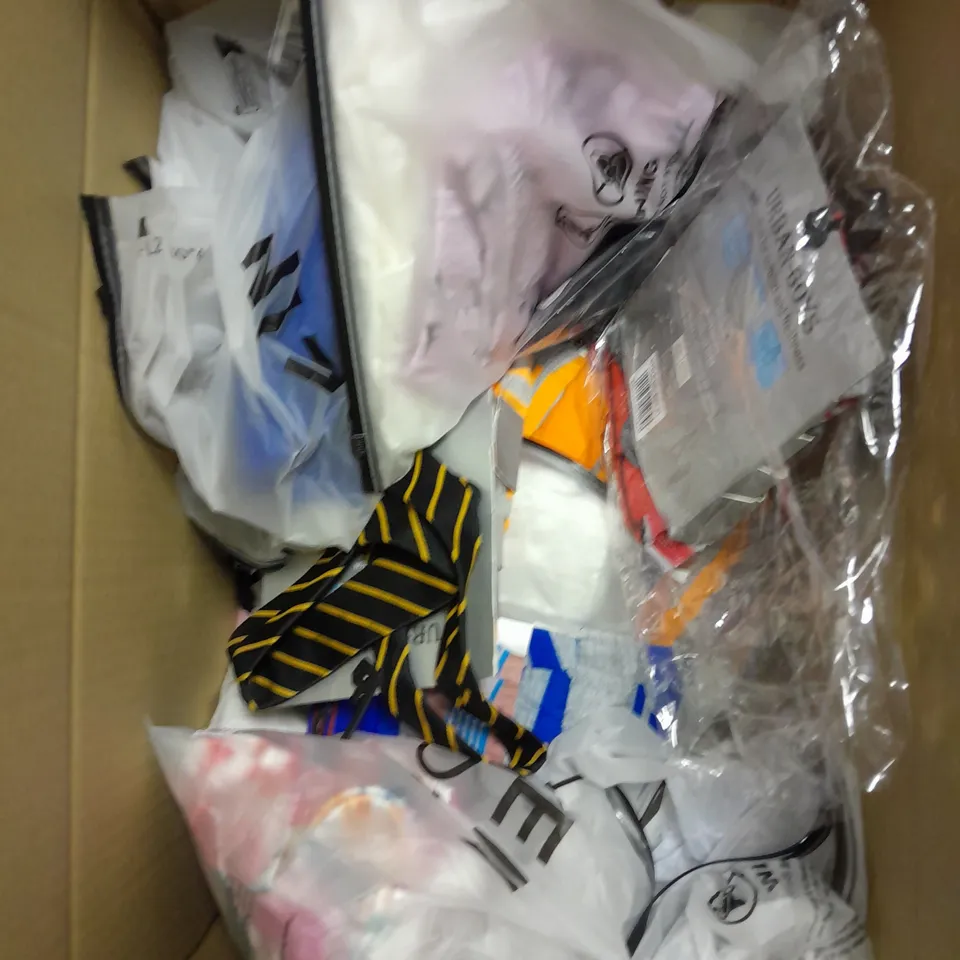 APPROXIMATELY 20 ASSORTED CHILDRENS CLOTHING PRODUCTS IN AGES RANGING FROM 10-15YRS