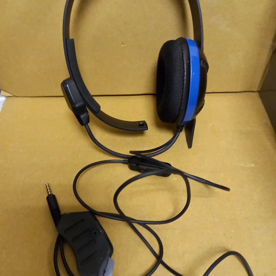 LOT OF 6 X GAMEWARE CHAT HEADSETS FOR PS4 & PS5