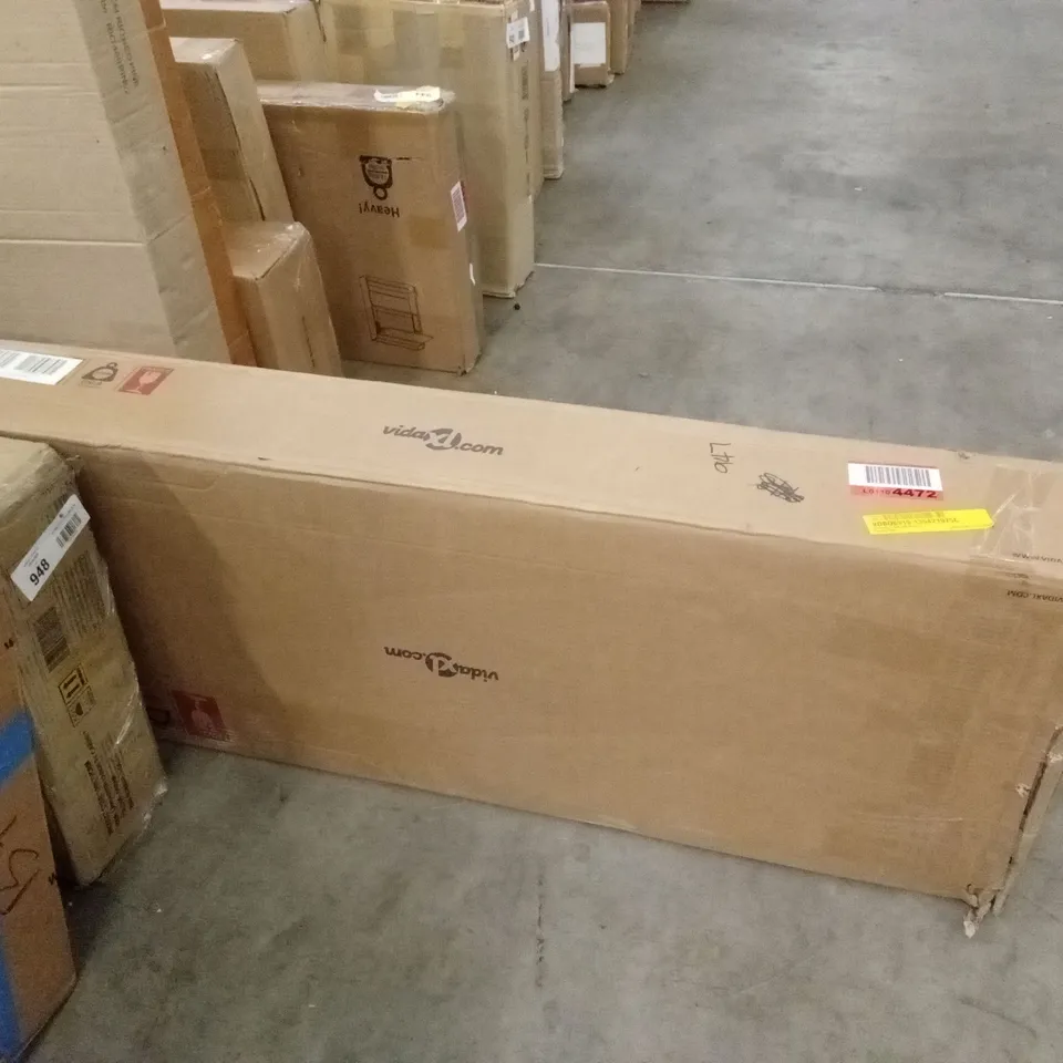 BOXED DRESSING TABLE WITH MIRROR 