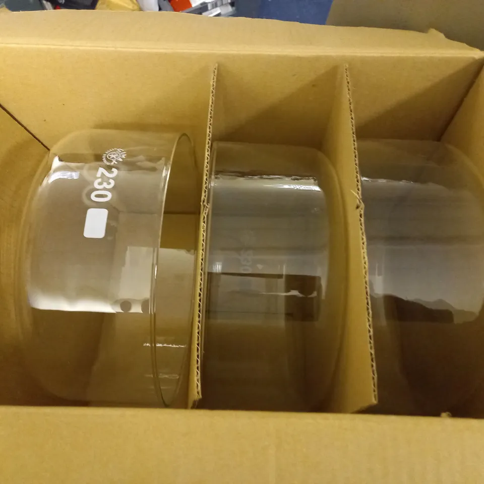 LOT OF 3 SIMAX CZECH REPUBLIC 230 GLASS BOWLS