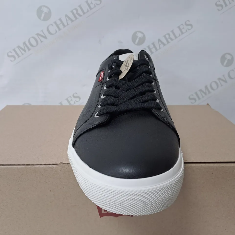BOXED PAIR OF LEVI WOODWARD BLACK TRAINERS - SIZE 9