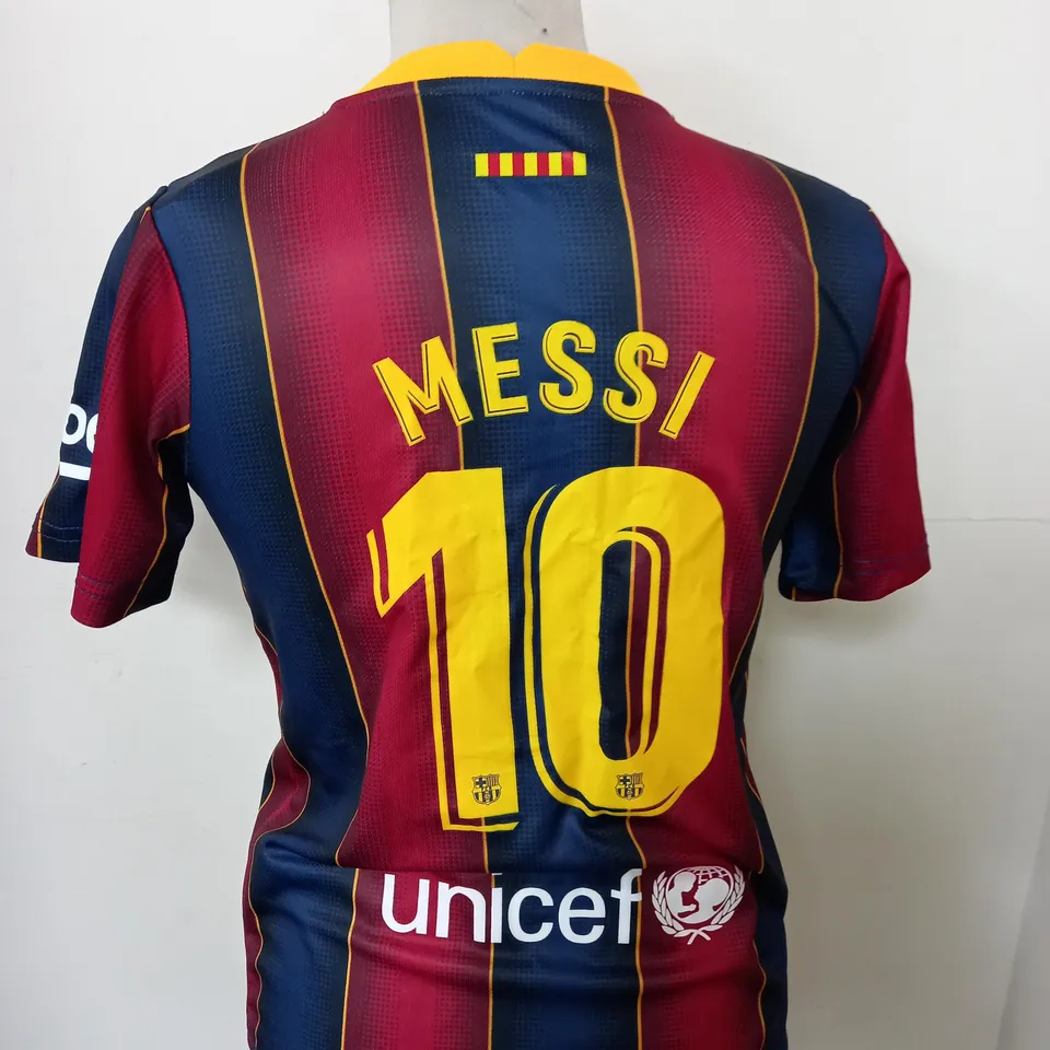 FC BARCELONA HOME KIT WITH MESSI 10 SIZE 24