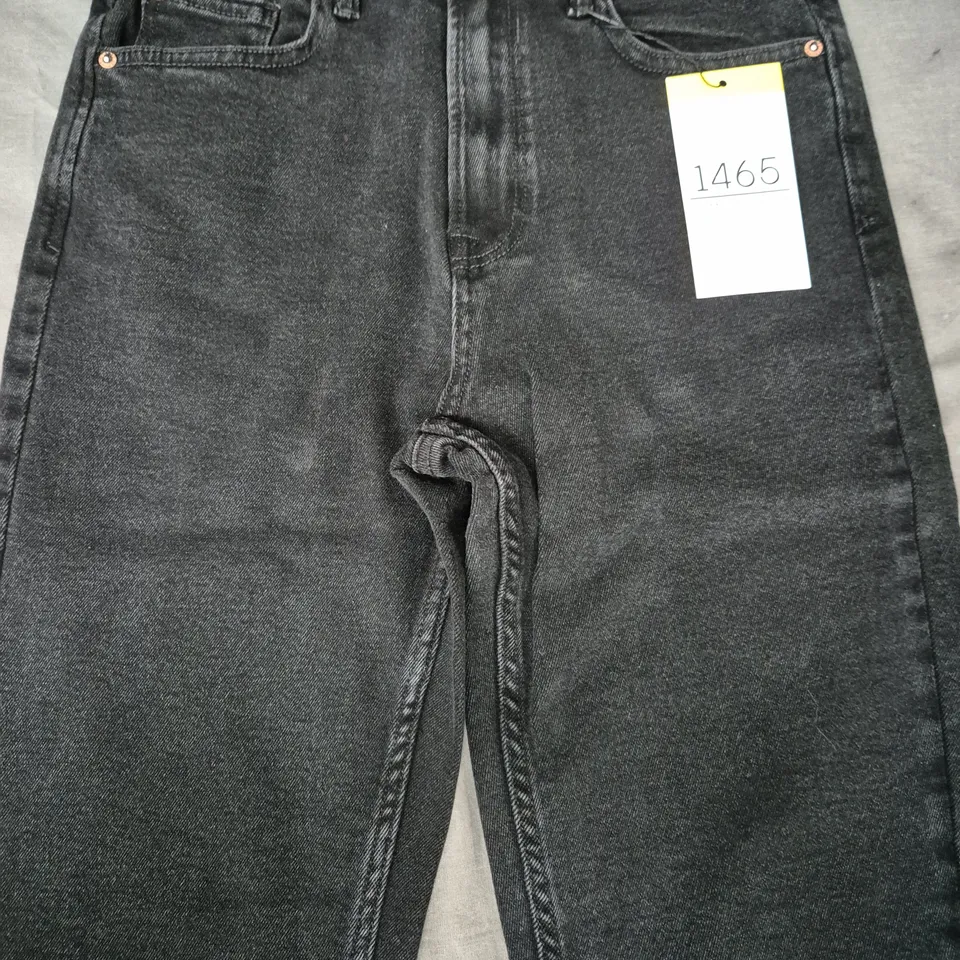 STRADIVARIUS 1465 MOM SLIM FIT JEANS IN BLACK SIZE UK 10