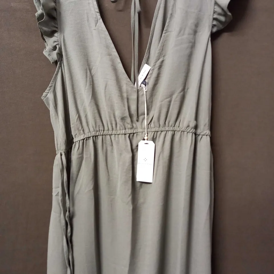 MAISON DE NIMES KHAKI V-NECK DRESS - LARGE