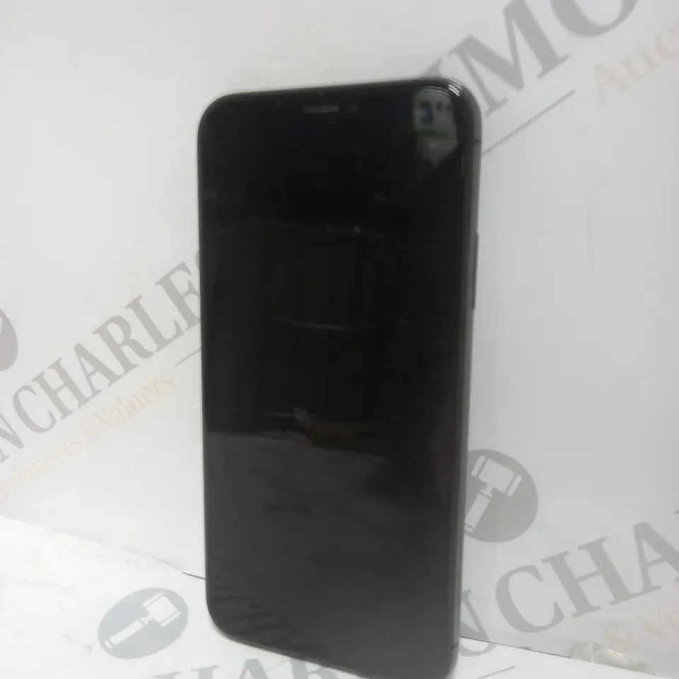 APPLE IPHONE X SMARTPHONE IN BLACK