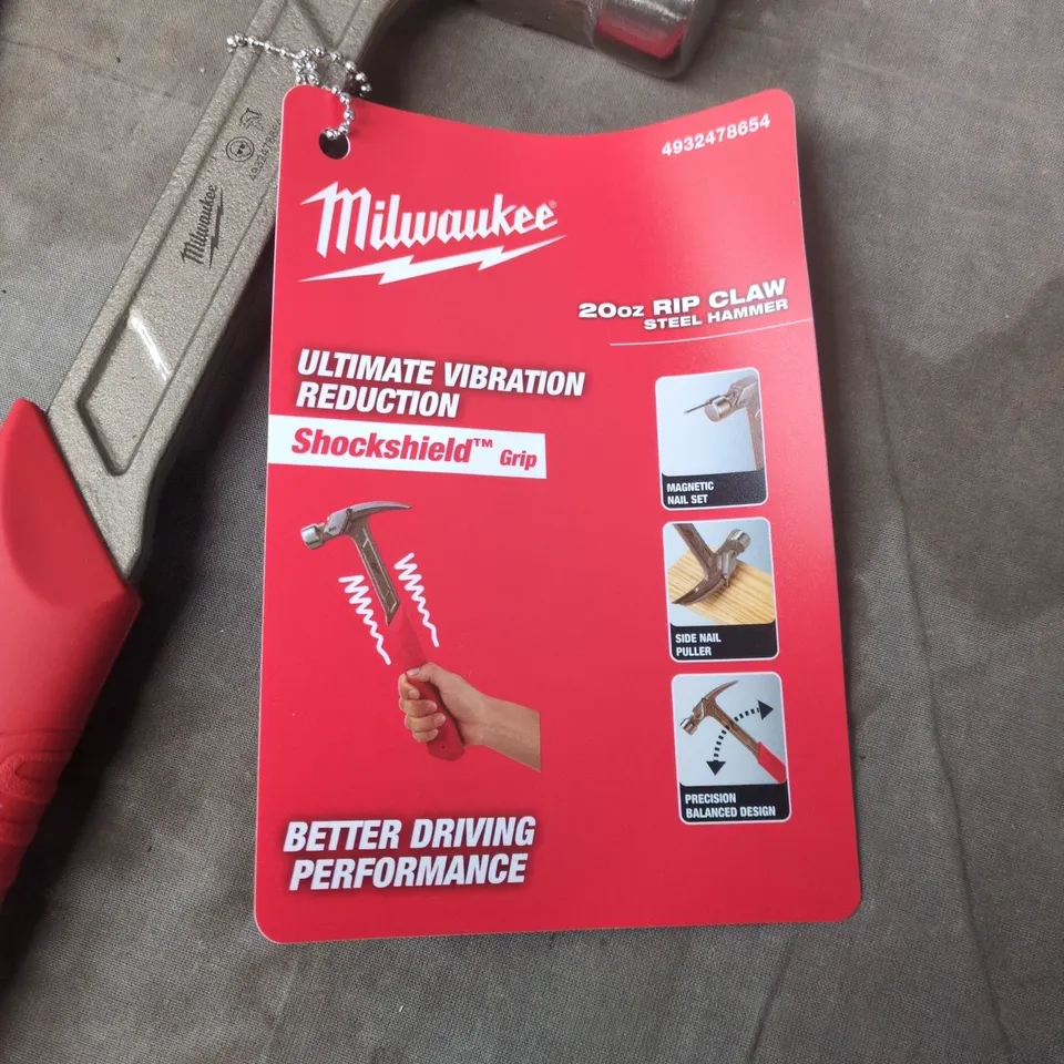MILWAUKEE 20OZ RIP CLAW STEEL HAMMER – SHOCKSHIELD GRIP