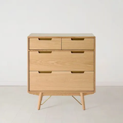 BOXED SWYFT CHEST OF DRAWERS 02 - OAK