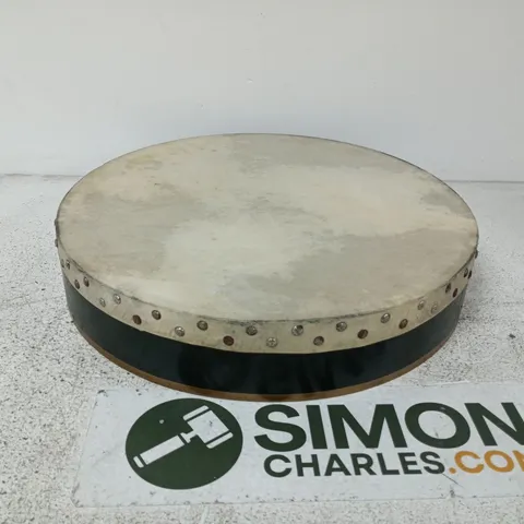ROUND FRAME DRUM WITH SKIN HEAD