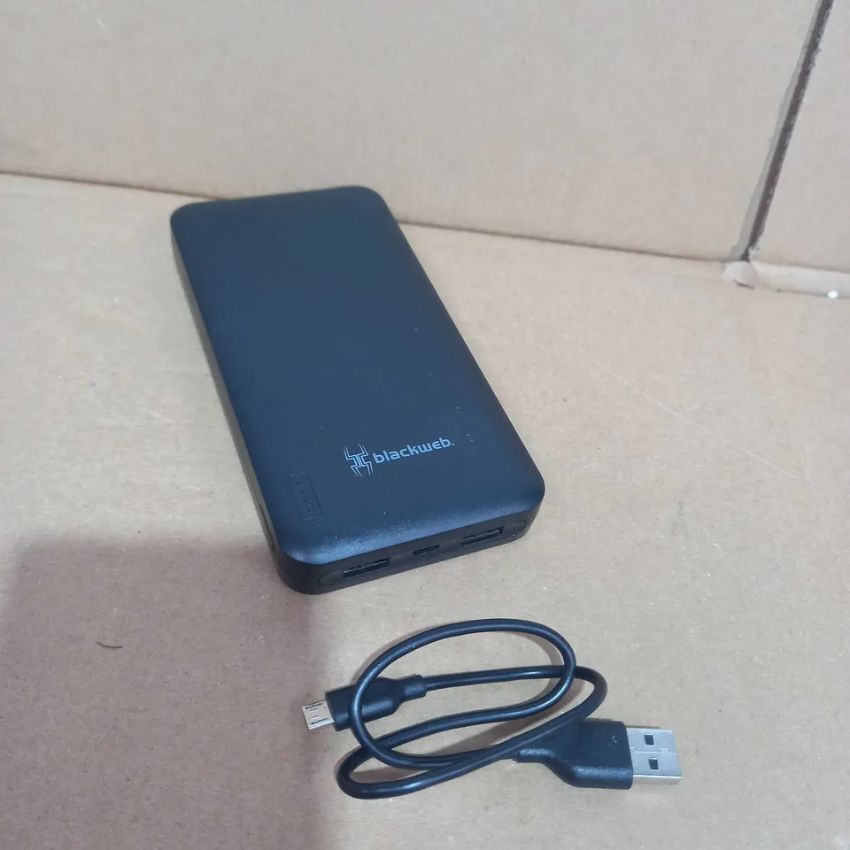 BLACKWEB 15000MAH SLIM POWER BANK