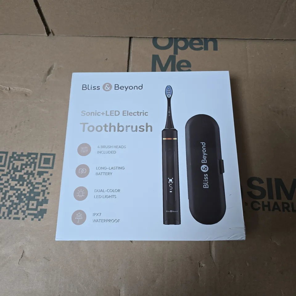BLISS & BEYOND SONIC+LED ELECTRIC TOOTHBRUSH SET WITH CHARGING BASE – BOXED