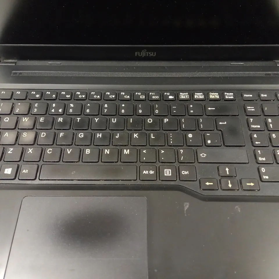 FUJITSU LIFEBOOK AH544 LAPTOP IN BLACK