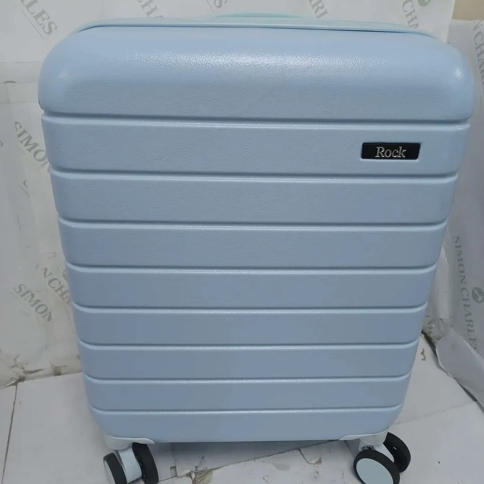 NOVO CARRY ON 8 WHEEL SUITCASE -PASTEL RRP £80