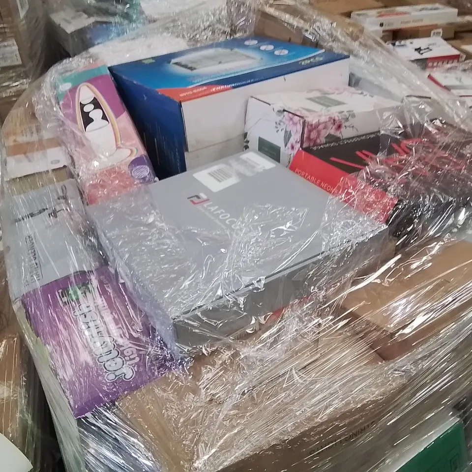 PALLET CONTAINING A LARGE QUANTITY OF ELECTRICAL PRODUCTS TO INCLUDE;ROBOT VACUUM CLEANER,COFFEE MAKER,TURNTABLE 