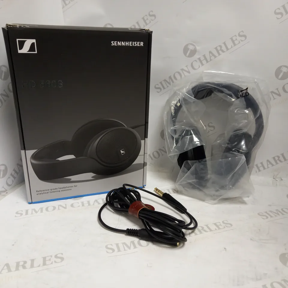 SENNHEISER HD 560S HEADPHONES