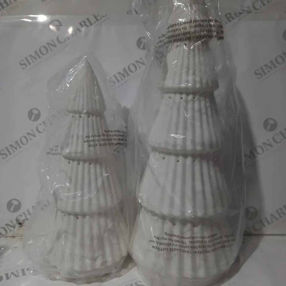 BOXED KELLY HOPPEN SET OF 2 LARGE CERAMIC LIGHT UP ORNAMENTS