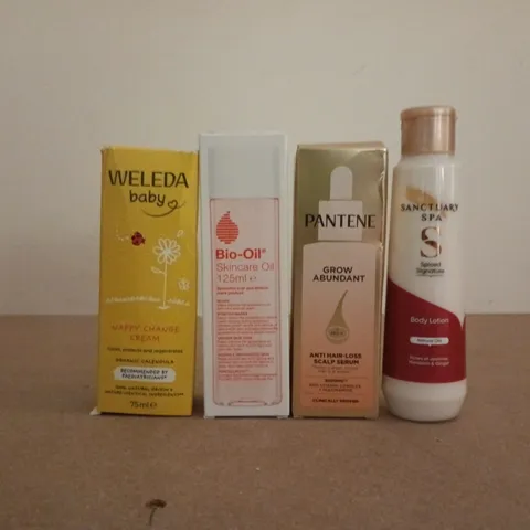 APPROXIMATELY 15 ASSORTED COSMETIC ITEMS TO INCLUDE WELEDA, PANTENE, ETC - COLLECTION ONLY