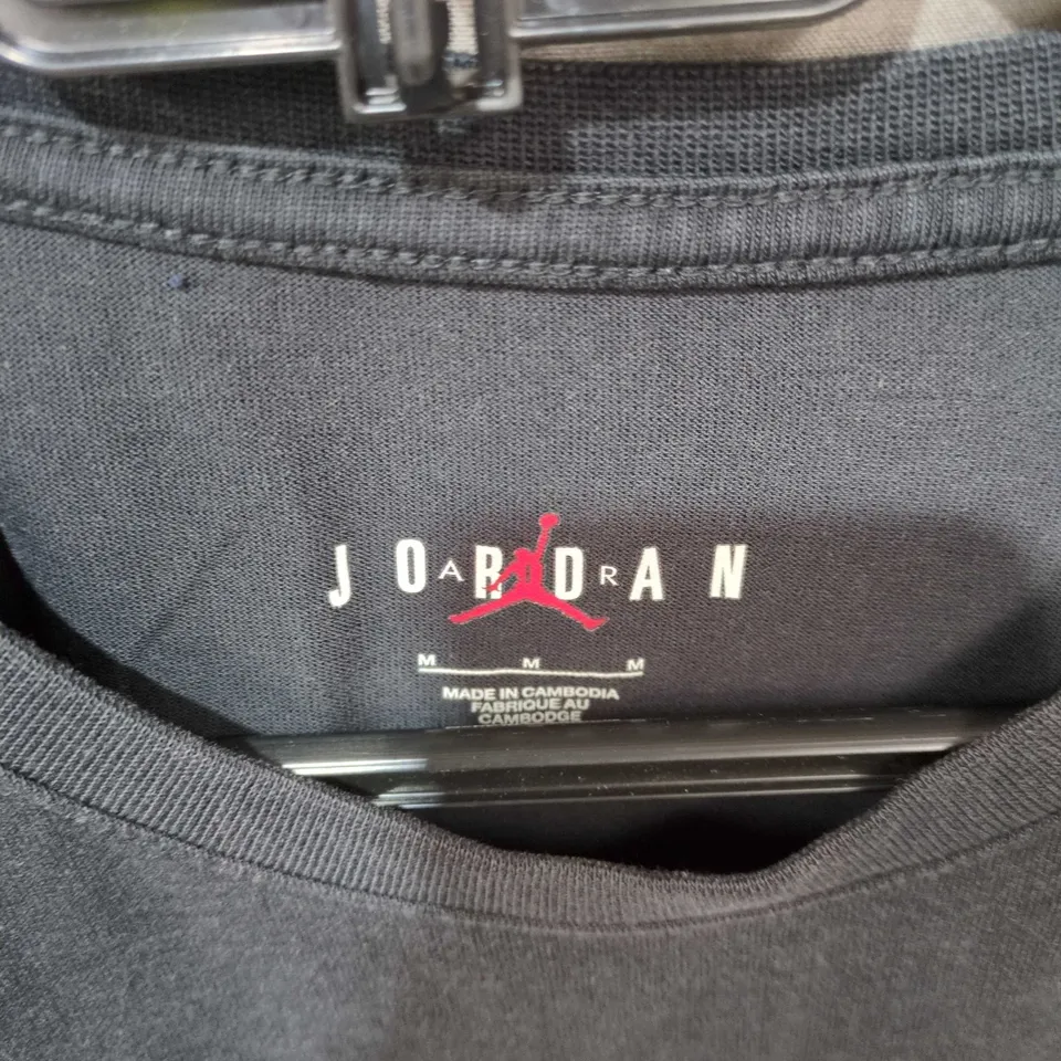 JORDAN BLACK GRAPHIC T-SHIRT – MEN'S MEDIUM (UK) NIKE
