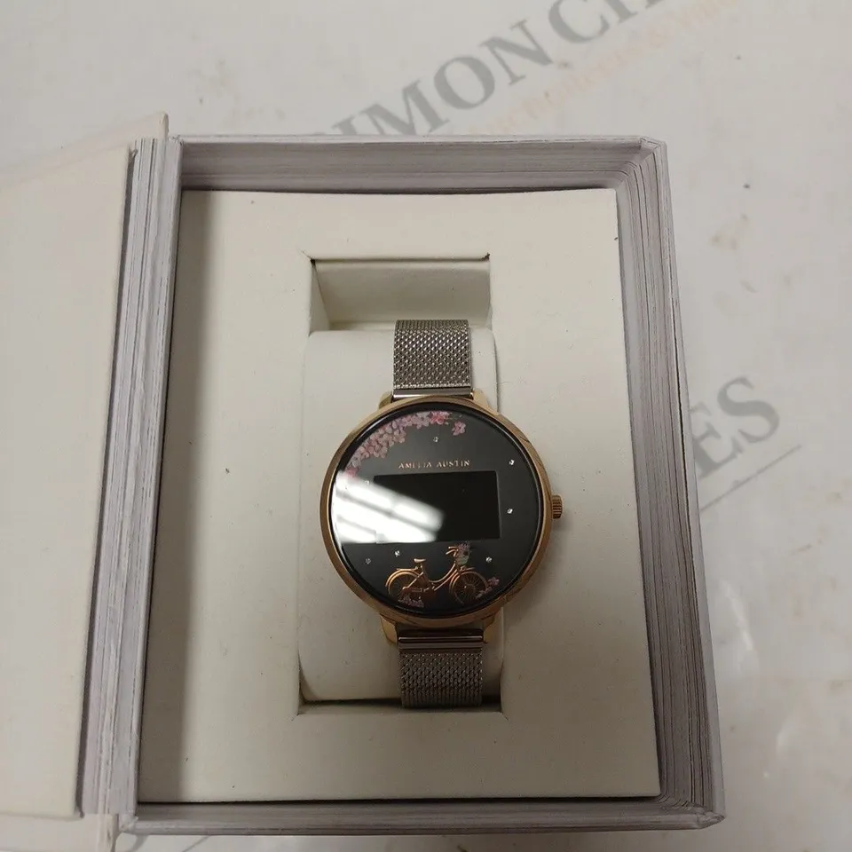 BOXED AMELIA AUSTIN DIGITAL FLOWER DETAILED SILVER/GOLD WATCH 