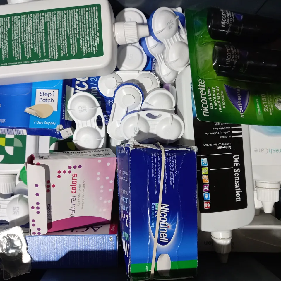 APPROXIMATELY 20 ASSORTED HOUSEHOLD ITEMS TO INCLUDE NICORETTE, OTÉ SENSATION ALL-IN-ONE FOR CONTACT LENSES, ETC