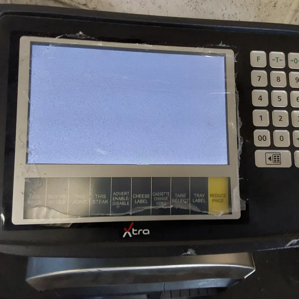 AVERY BERKEL XM600 LABEL AND RECEIPT PRINTING SCALES