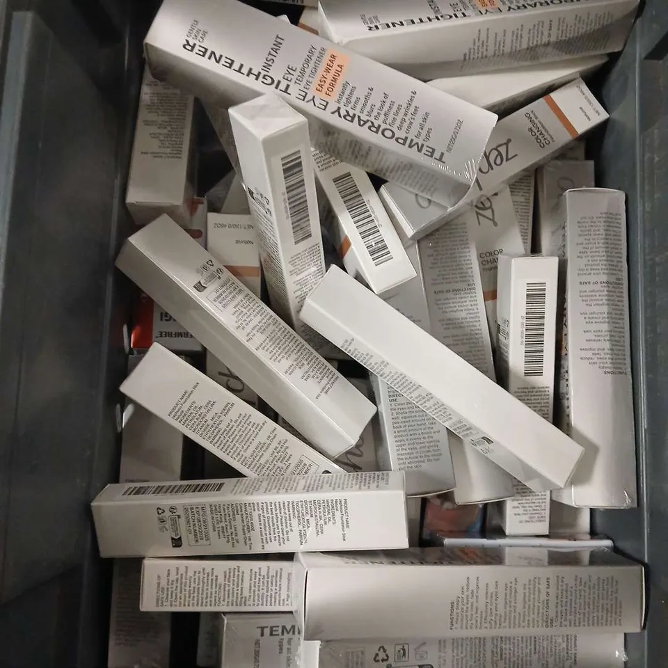 APPROXIMATELY 40 ASSORTED COSMETIC PRODUCTS TO INCLUDE - COLOUR CHANGING FOUNDATION STICK - HERBAL PURIFIER - TEMPORARY EYE TIGHTENER