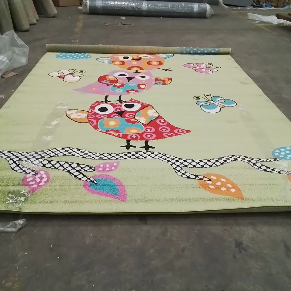 QUALITY DESIGNER AREA RUG - APPROXIMATELY 290X200CM
