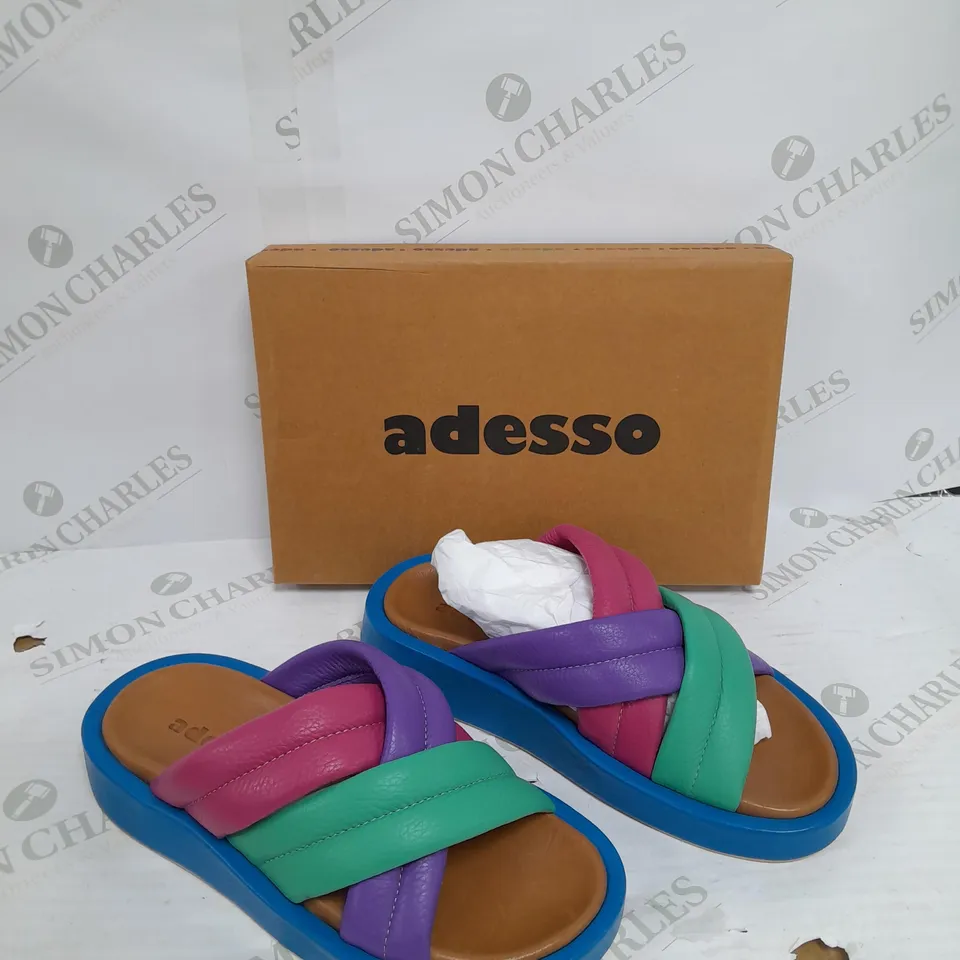 BOXED PAIR OF ADESSO LEATHER MULTICOLOURED SANDALS SIZE 6