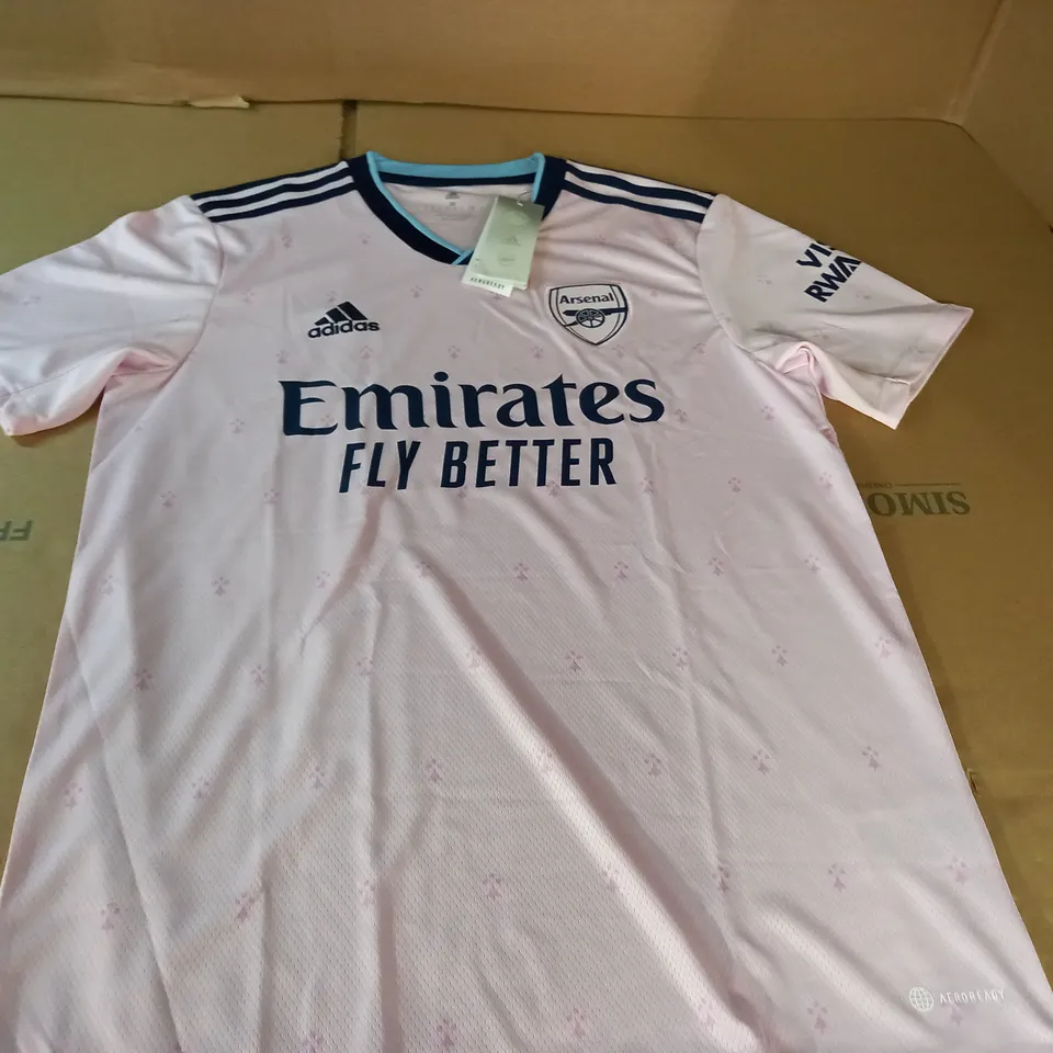 ARSENAL PINK FOOTBALL SHIRT - M