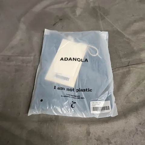 ADANOLA ULTIMATE LEGGINGS IN BLACK SIZE L