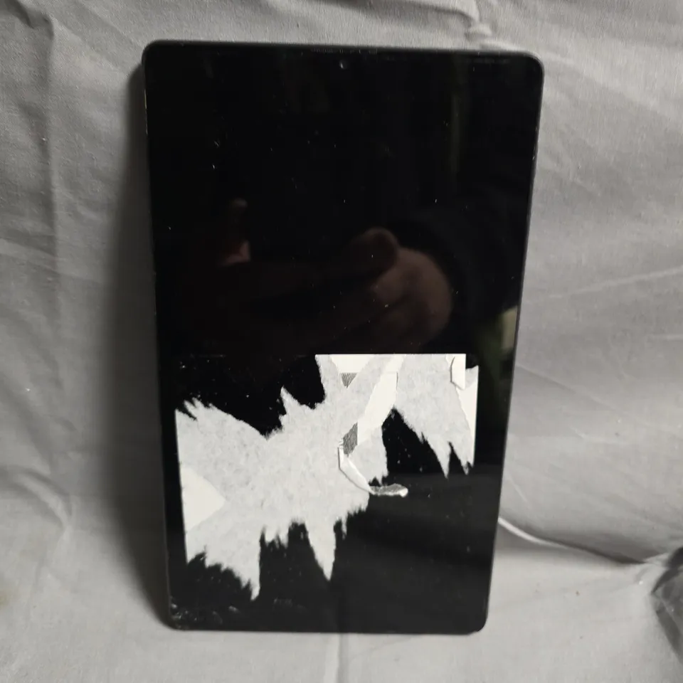 Samsung Tablet - MODEL UNSPECIFIED