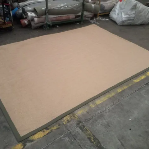 QUALITY DESIGNER AREA RUG APPROXIMATELY 240Γ330CM