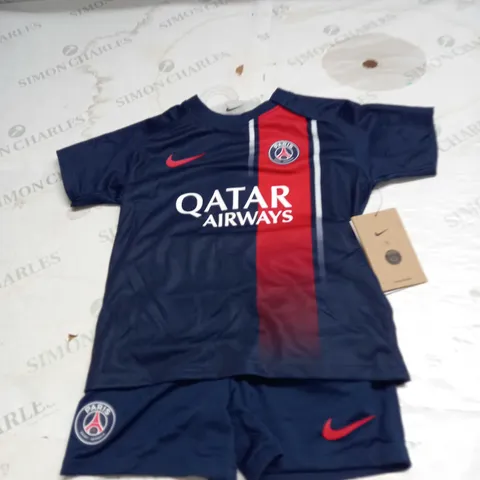 PSG FC HOME KIT SIZE UNSPECIFIED