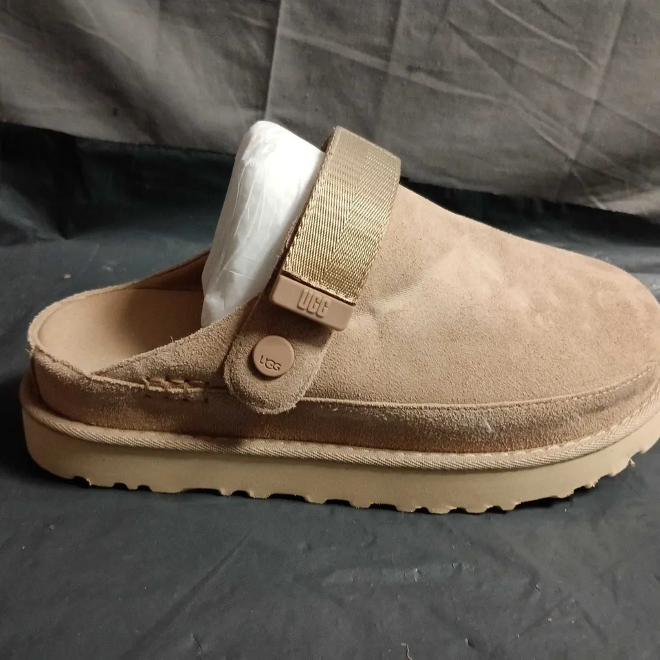 UGG WOMEN'S SUEDE CLOG – UK SIZE 6