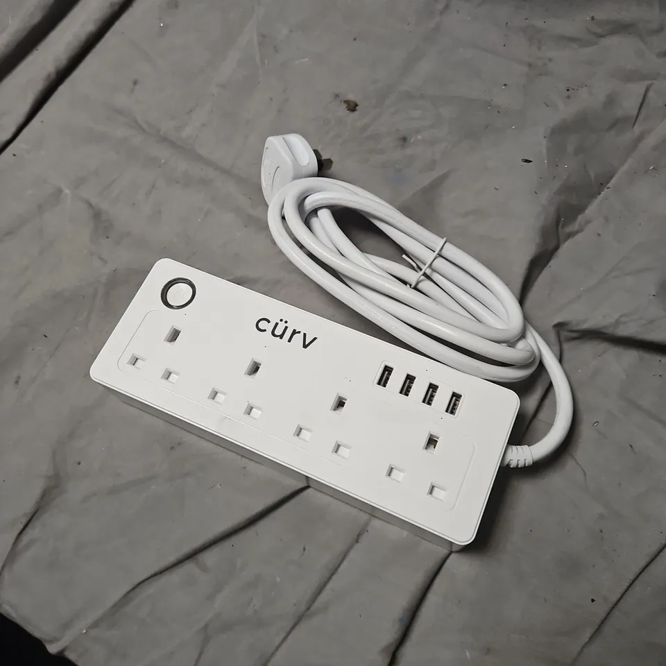 CURV USB POWER STRIP WITH USB PORTS – WHITE, UK PLUG