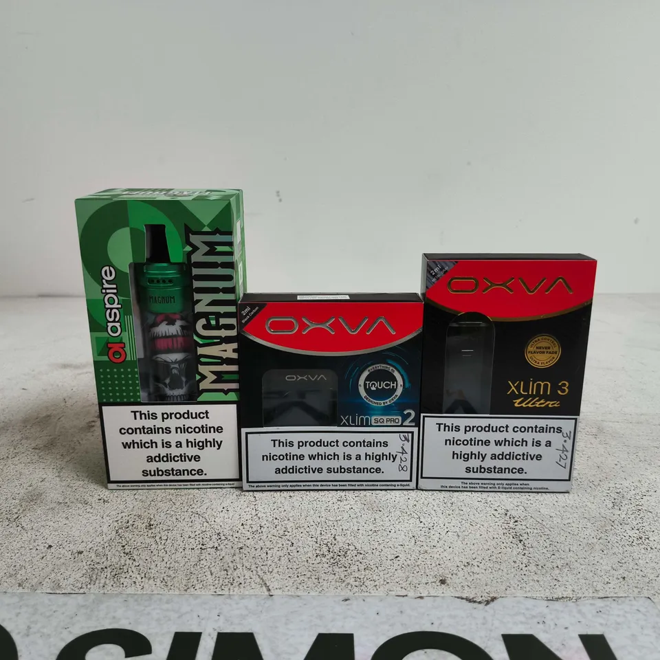 BOX OF APPROXIMATELY 25 ASSORTED E-CIGARETTES AND COMPONENTS TO INCLUDE ASPIRE MAGNUM, OXVA XLIM 3 ULTRA ETC