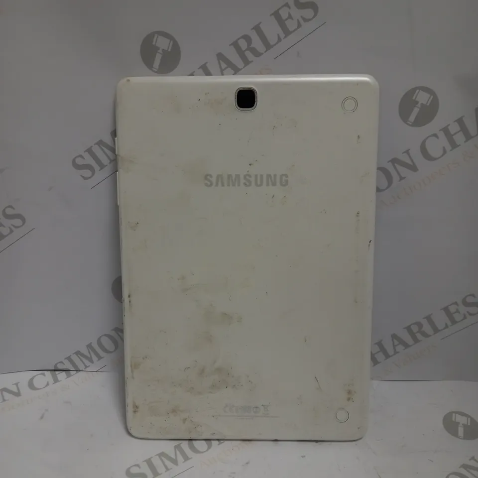 SAMSUNG GALAXY TAB S8 TABLET MODEL:  SM-T550