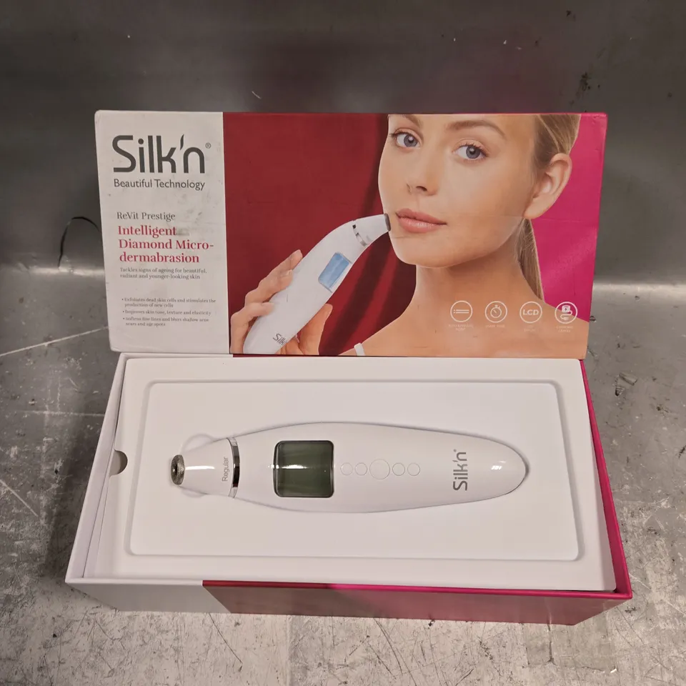 BOXED SILK'N INTELLIGENT DIAMOND MICRO-DERMABRASION DEVICE 