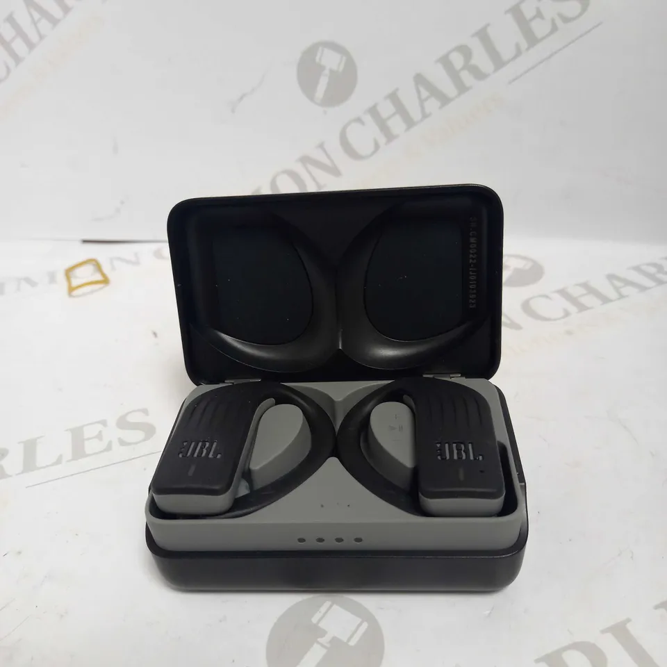 JBL ENDURANCE PEAK WATERPROOF TRUE WIRELESS IN-EAR SPORT HEADPHONES (BLACK)
